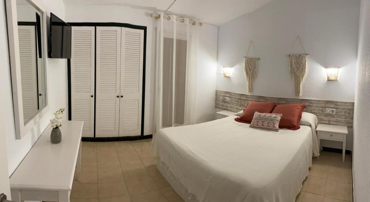 Apartamento 7 Palmeras Ciutadella  Exteriör bild